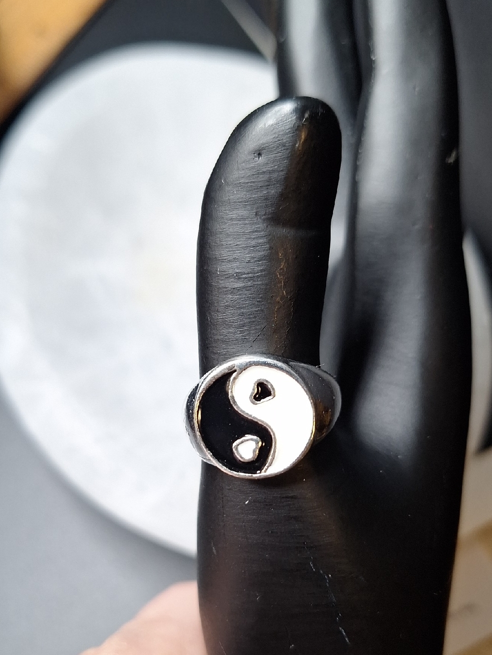 Silver Yin Yang Heart Signet Ring - Black & White